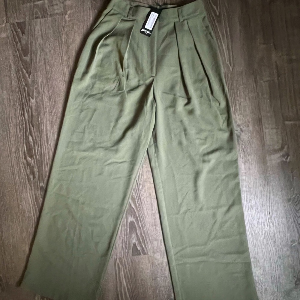 Nasty Gal Size US 6 Wide Leg Pants in Olive Green